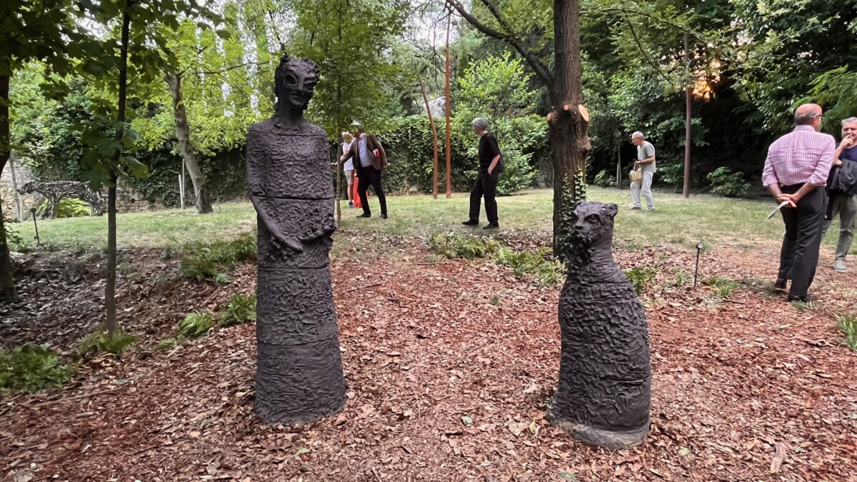 Accademia Carrara inaugura “Figure nel paesaggio” con “La Forza” di Chiara Camoni